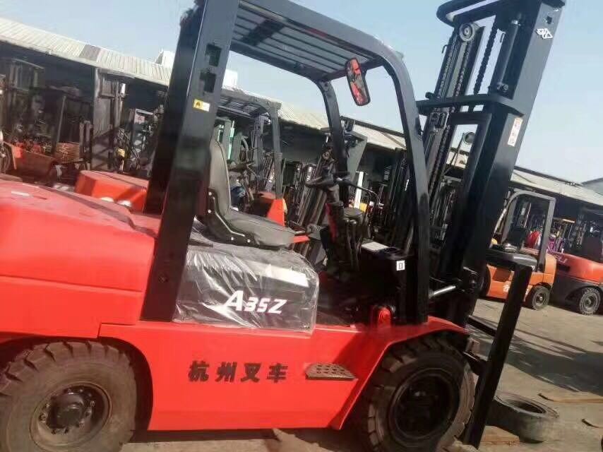 叉车出租电话深圳宝安区用买几吨的好